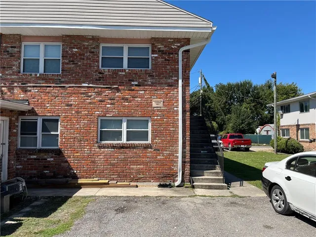 $1,100 | 305 North Hullen Street, Unit A, Metairie, LA 70001