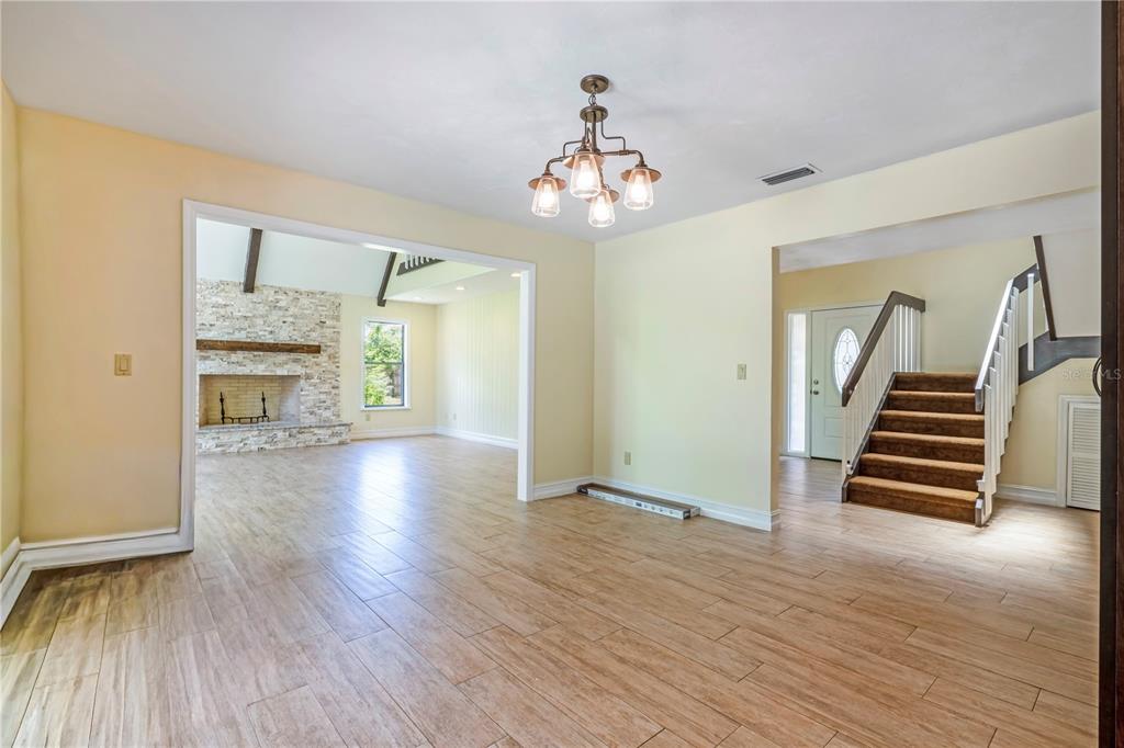 1375 Louis Court DeLand, FL 32720 - Photo 17 of 49