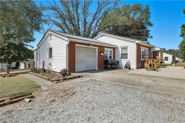 $280,000 | 9228 Wollard Boulevard, Richmond, MO 64085