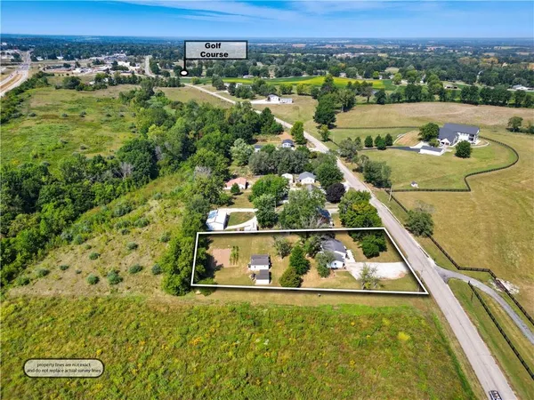 $280,000 | 9228 Wollard Boulevard, Richmond, MO 64085