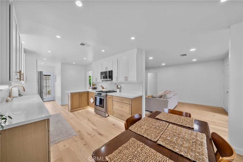 1006 East Ridgewood Street Long Beach, CA 90807 - Photo 12 of 53
