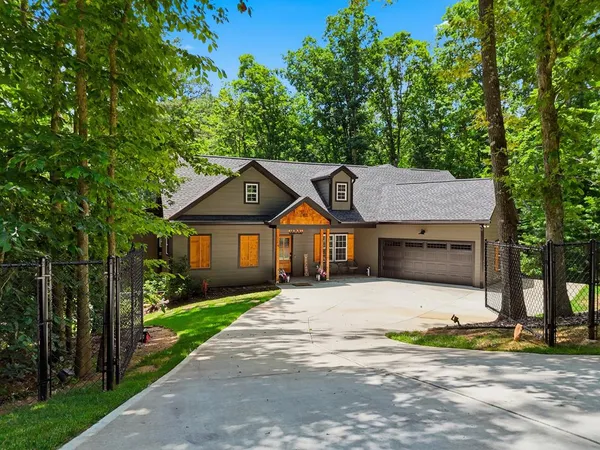 $700,000 | 214 Kelly Lane, Ellijay, GA 30540