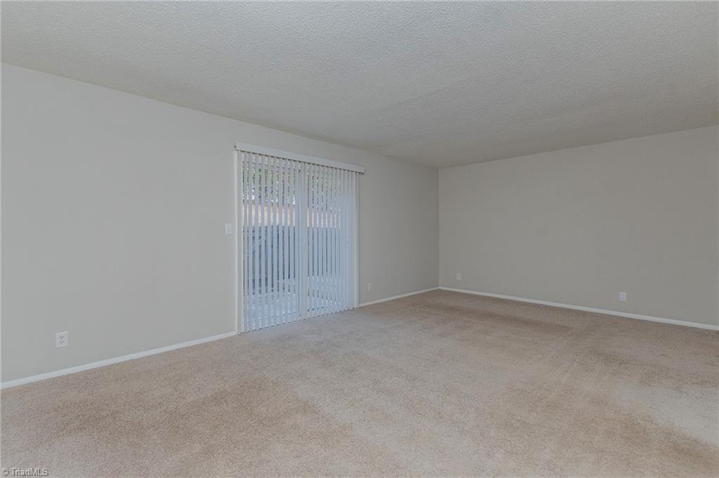 2235 Shadow Valley Road, Unit F High Point, NC 27265 - Photo 27 of 37 Gallery Image 27