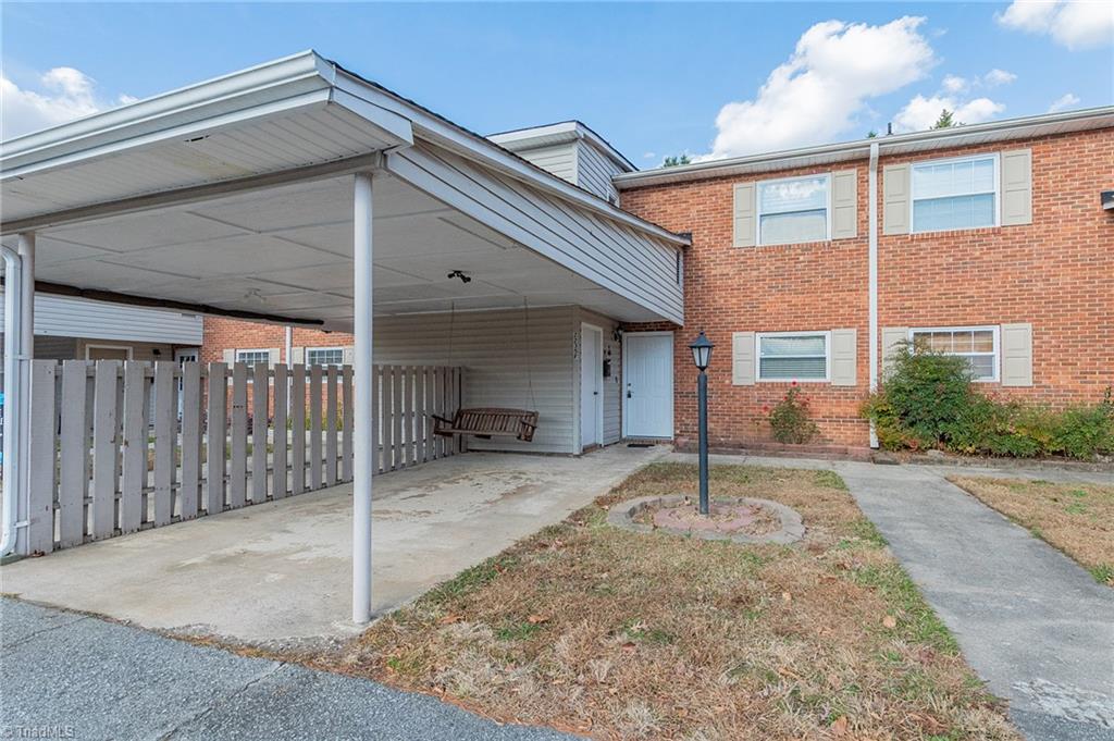 2235 Shadow Valley Road, Unit F High Point, NC 27265 - Photo 3 of 37 Gallery Image 3