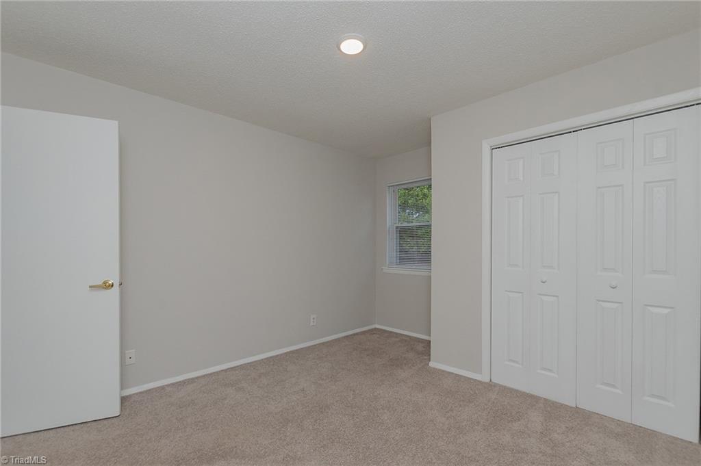 2235 Shadow Valley Road, Unit F High Point, NC 27265 - Photo 33 of 37 Gallery Image 33