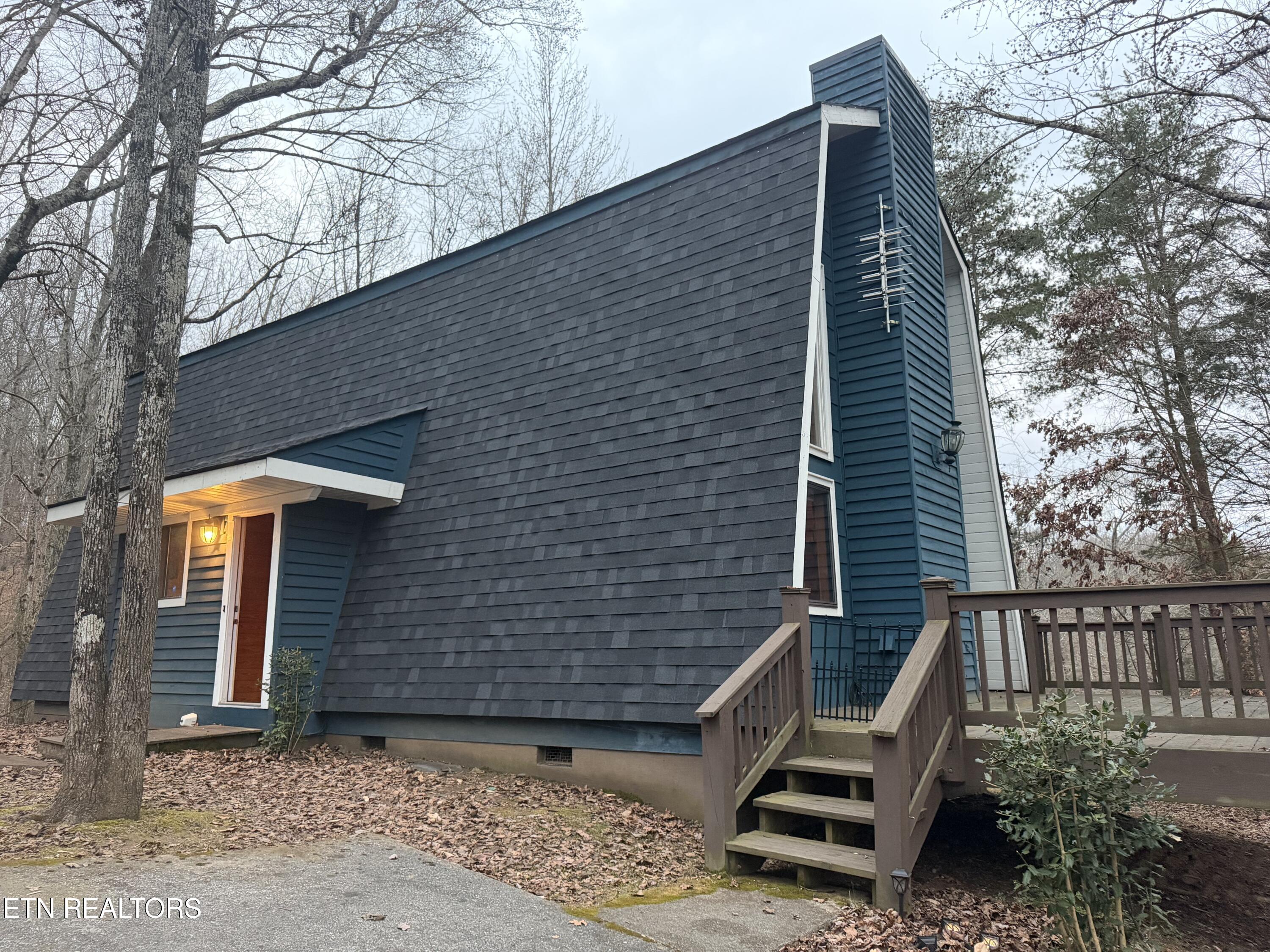 10832 Carmichael Road Knoxville, TN 37932 - Photo 3 of 40 NEW ROOF