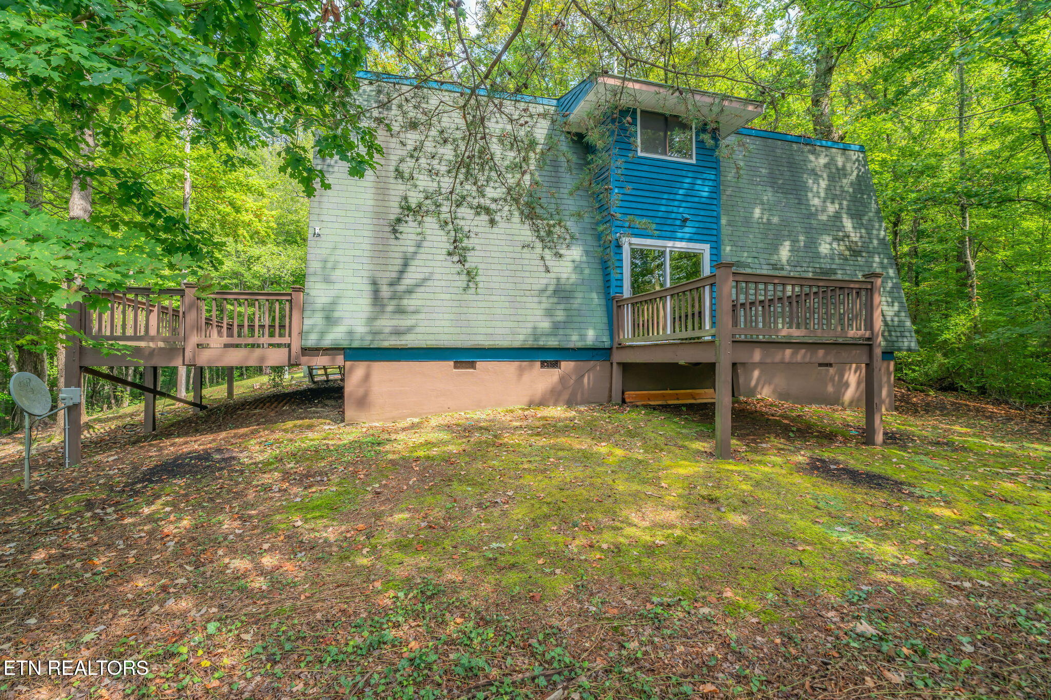 10832 Carmichael Road Knoxville, TN 37932 - Photo 31 of 40 2-web-or-mls-10832 Carmichael Road-3