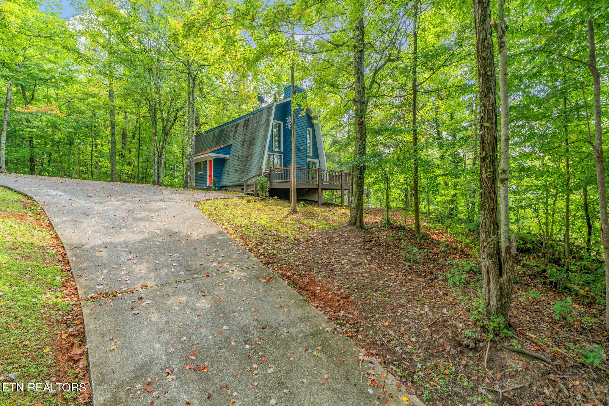 10832 Carmichael Road Knoxville, TN 37932 - Photo 38 of 40 9-web-or-mls-10832 Carmichael Road-10