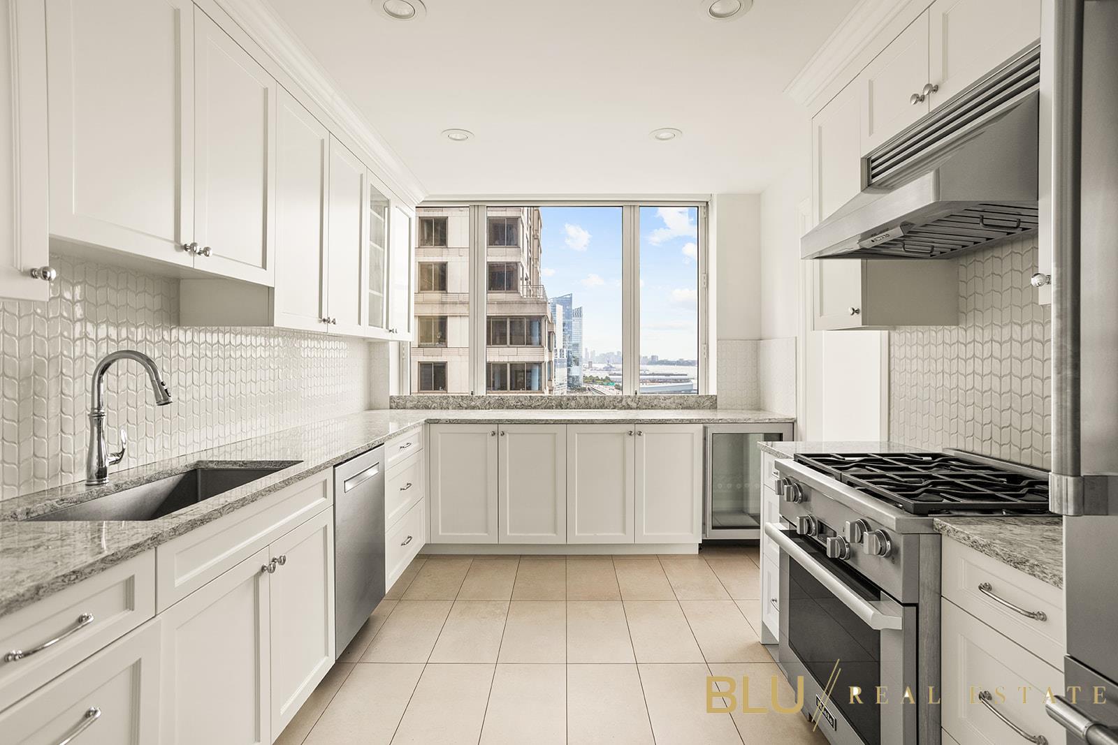 220 Riverside Boulevard, Unit 15J Manhattan, NY 10069 - Photo 4 of 25 Gallery Image 4