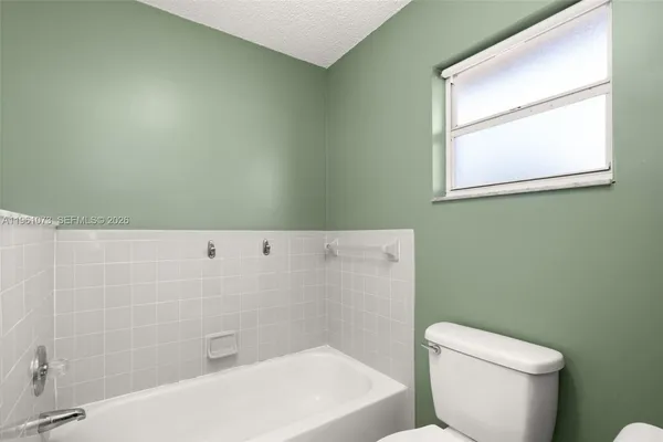 $305,000 | 421 Fiat Avenue, Sebring, FL 33872