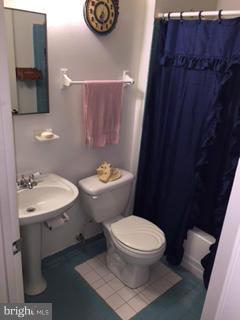 2232 Ridge Place Southeast Washington, DC 20020 - Photo 13 of 21 Bath