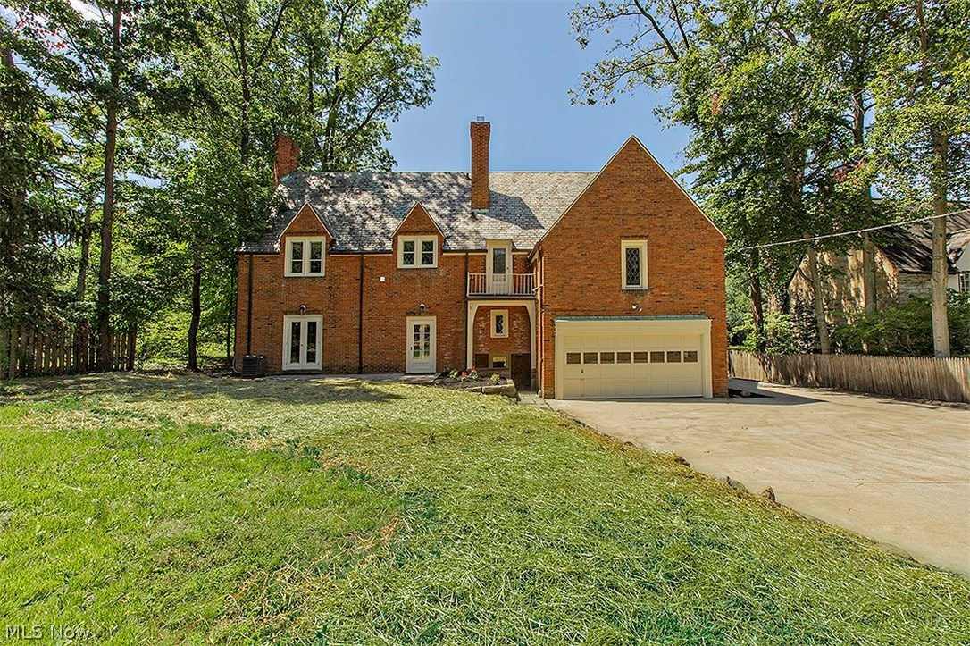 22299 Parnell Road Beachwood, OH 44122 - Photo 2 of 35