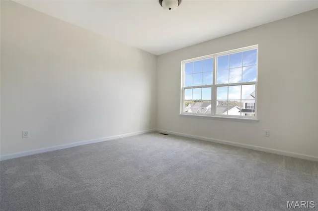 $480,817 | 388 Winding Bluffs Court, Fenton, MO 63026