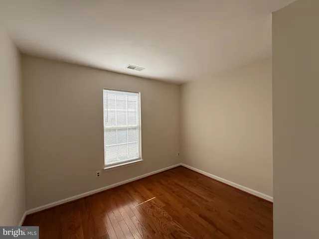 $2,600 | 2570 Sylvan Moor Lane, Woodbridge, VA 22191