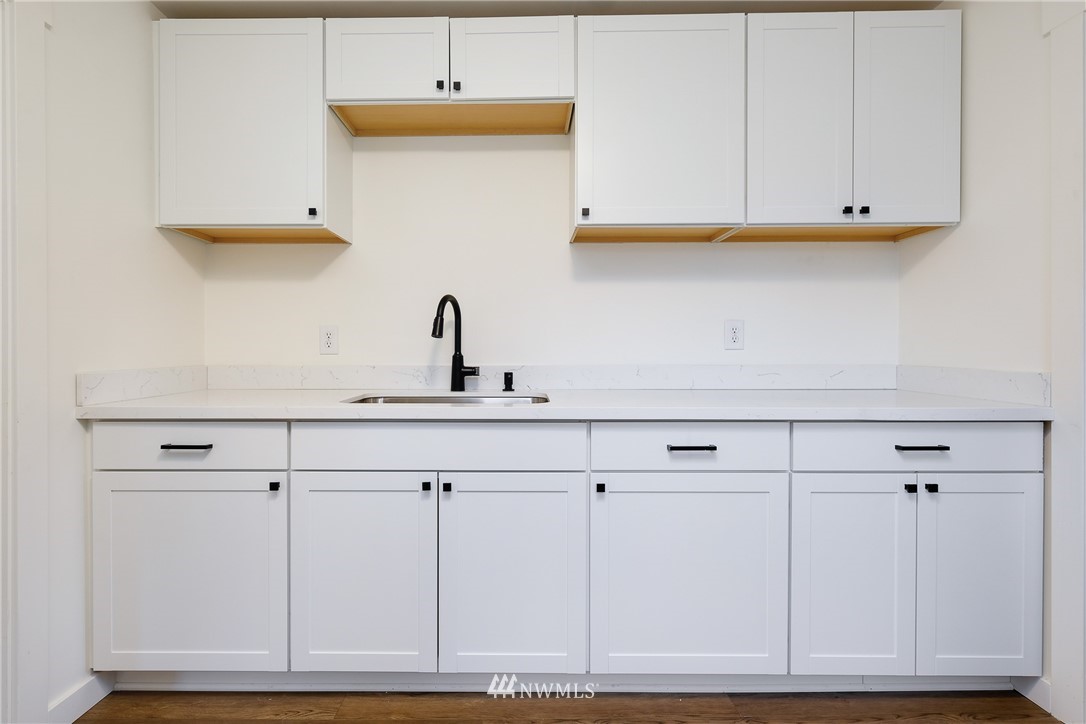 2465 Rocky Point Road Northwest Bremerton, WA 98312 - Photo 12 of 39 Gallery Image 12