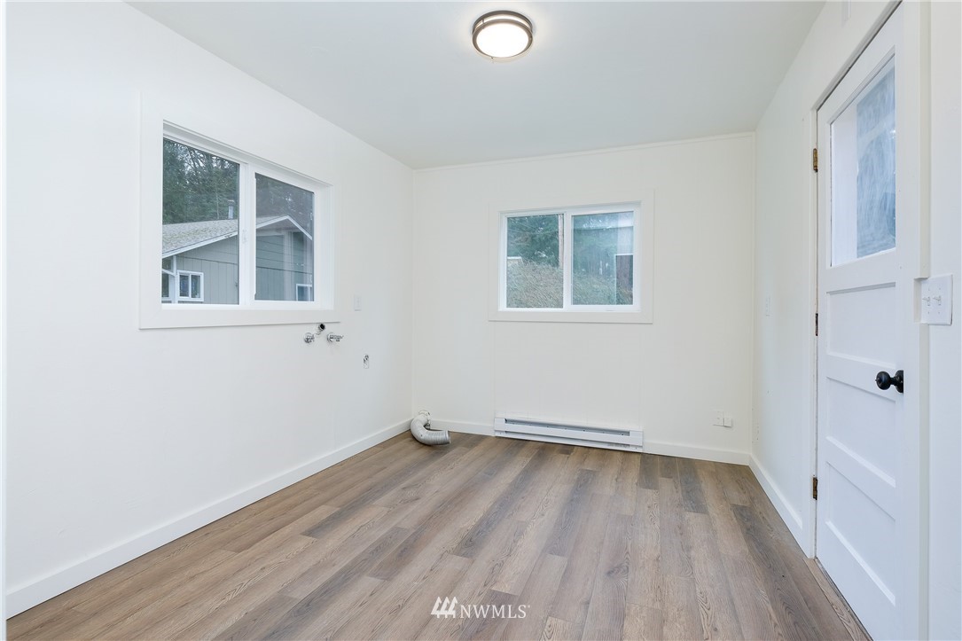 2465 Rocky Point Road Northwest Bremerton, WA 98312 - Photo 22 of 39 Gallery Image 22
