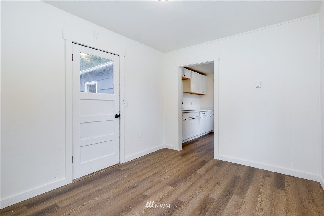 2465 Rocky Point Road Northwest Bremerton, WA 98312 - Photo 23 of 39 Gallery Image 23