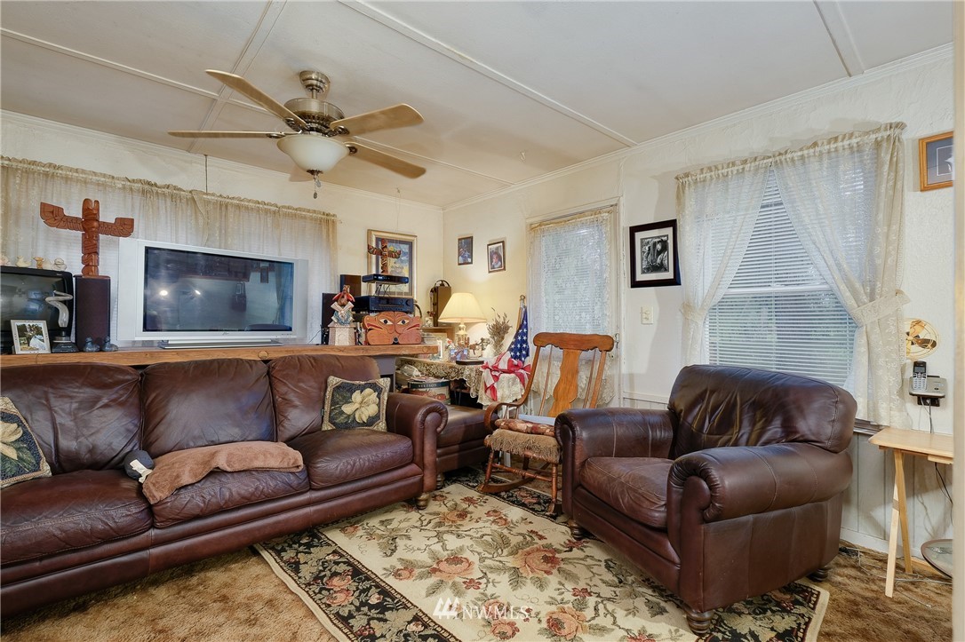 2465 Rocky Point Road Northwest Bremerton, WA 98312 - Photo 25 of 39 Gallery Image 25