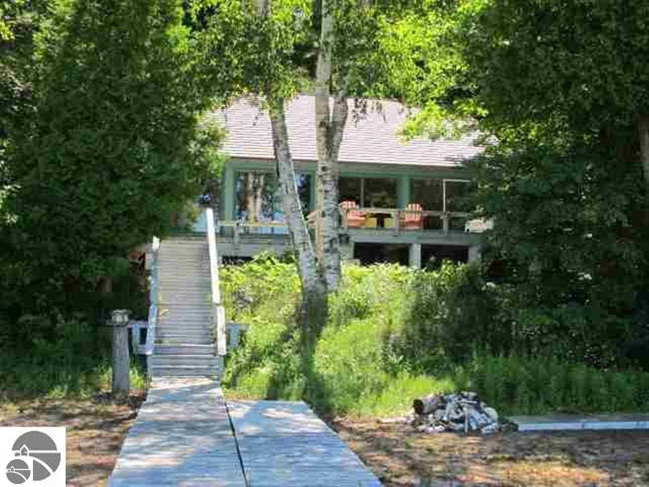 8620 South Dunns Farm Road Maple City, MI 49664 - Photo 1 of 21 1781766.JPG