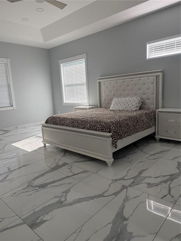 5315 3rd Bradenton, FL 34203 - Photo 24 of 41 a spacious bedroom with a bed and window