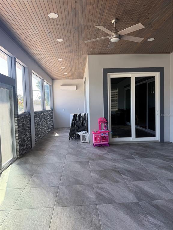 5315 3rd Bradenton, FL 34203 - Photo 28 of 41 a view of a room with gym equipment