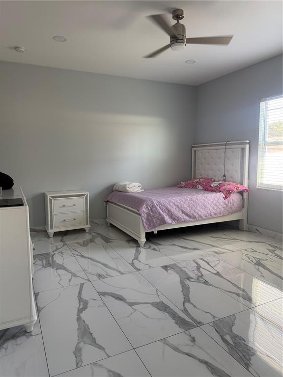 5315 3rd Bradenton, FL 34203 - Photo 10 of 41 a bedroom with a bed and a cabinets