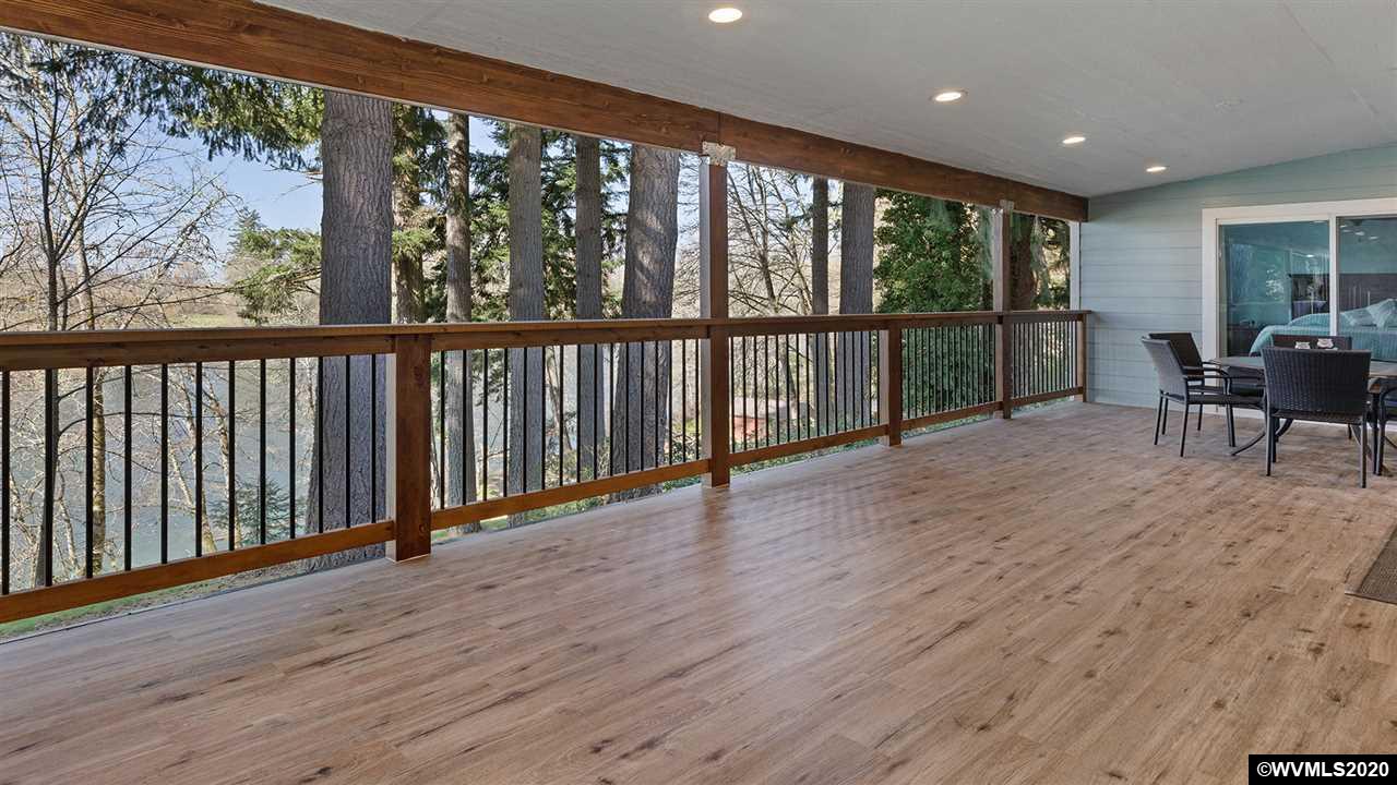 33830 Brewster Road Lebanon, OR 97355 - Photo 11 of 41