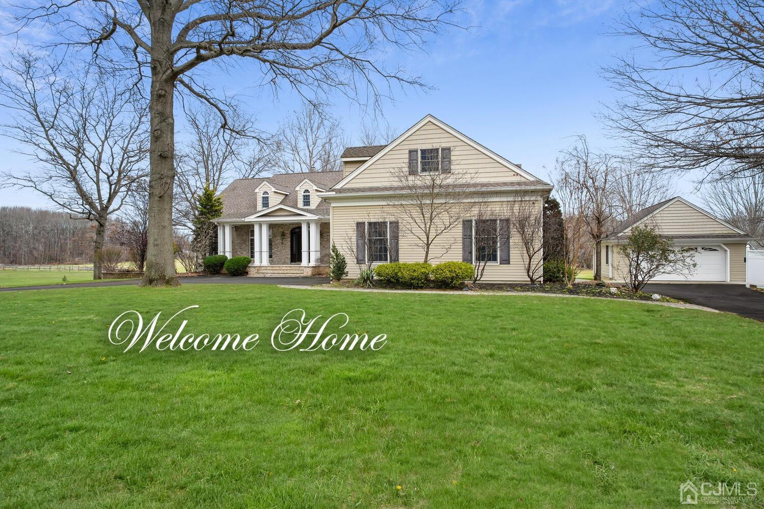 73 Davidson's Mill Road North Brunswick, NJ 08902 - Photo 2 of 51 a front view of house with garden
