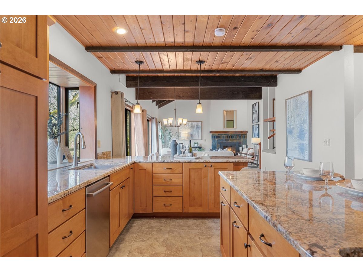 3904 Viewcrest Road South Salem, OR 97302 - Photo 14 of 48