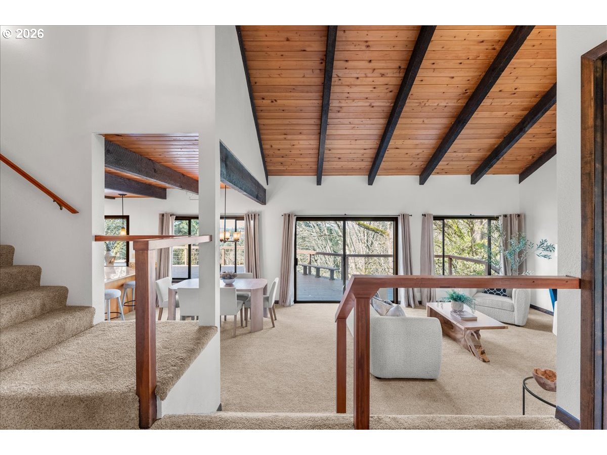 3904 Viewcrest Road South Salem, OR 97302 - Photo 4 of 48