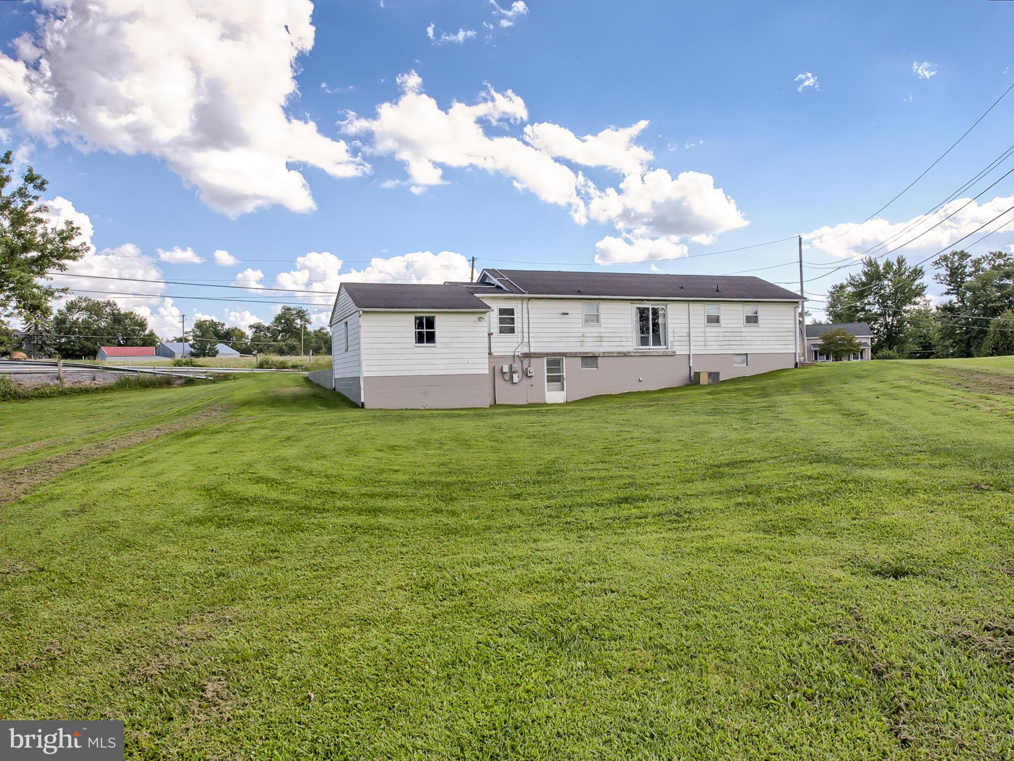 16718 Fairview Road Hagerstown, MD 21740 - Photo 28 of 29 Exterior (Rear)