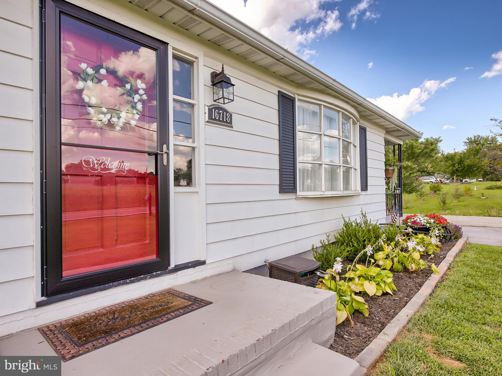 16718 Fairview Road Hagerstown, MD 21740 - Photo 5 of 29 Exterior (Front)