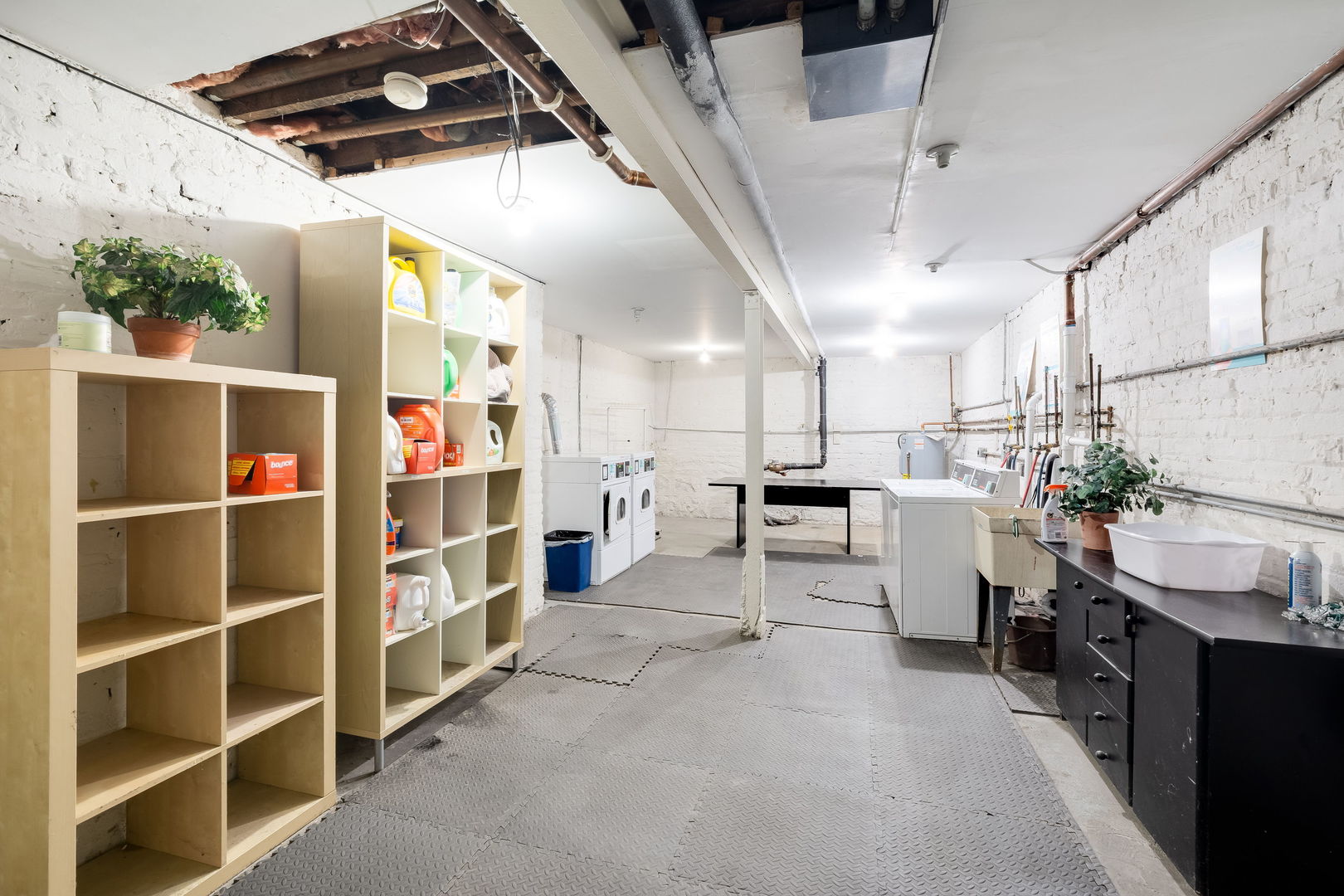 629 West Sheridan Road, Unit 1D Chicago, IL 60613 - Photo 13 of 14