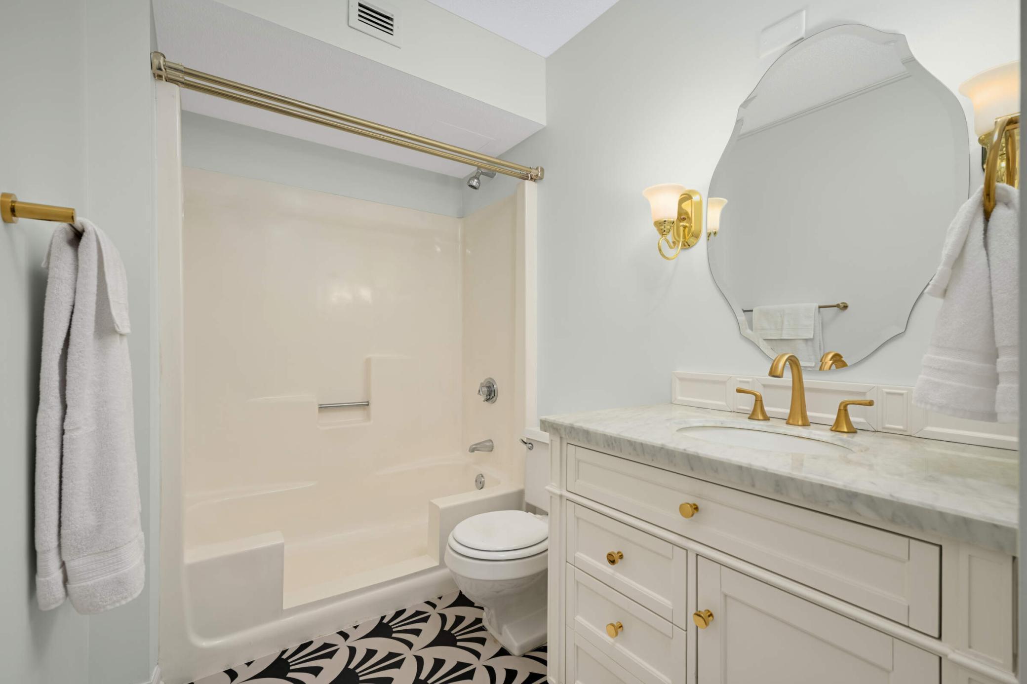 1181 Edgcumbe Road, Unit 413 St. Paul, MN 55105 - Photo 8 of 25