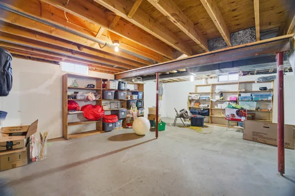 $365,000 | 705 South Goldenrod Drive, Appleton, WI 54914