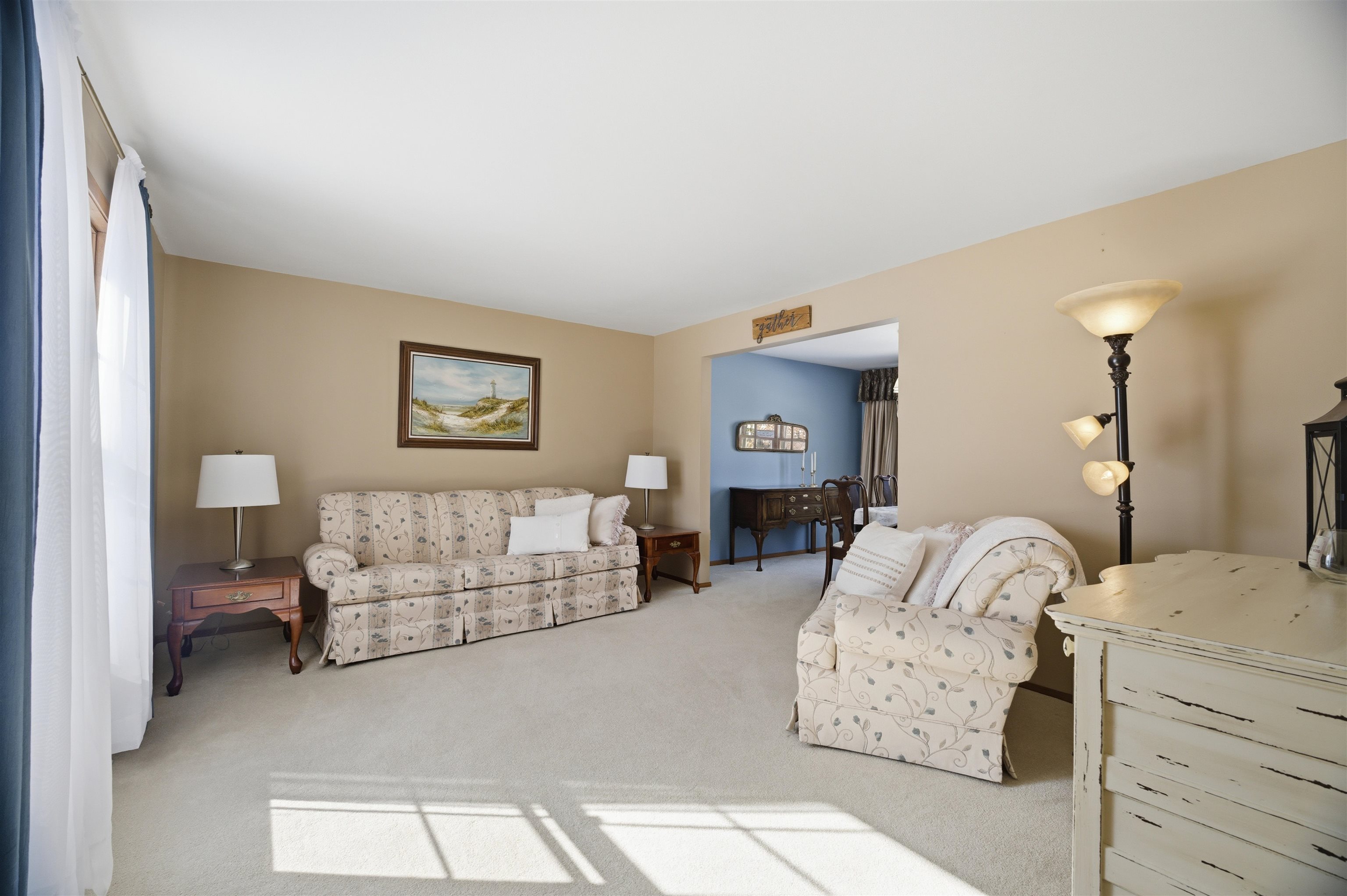 705 South Goldenrod Drive Appleton, WI 54914 - Photo 3 of 34