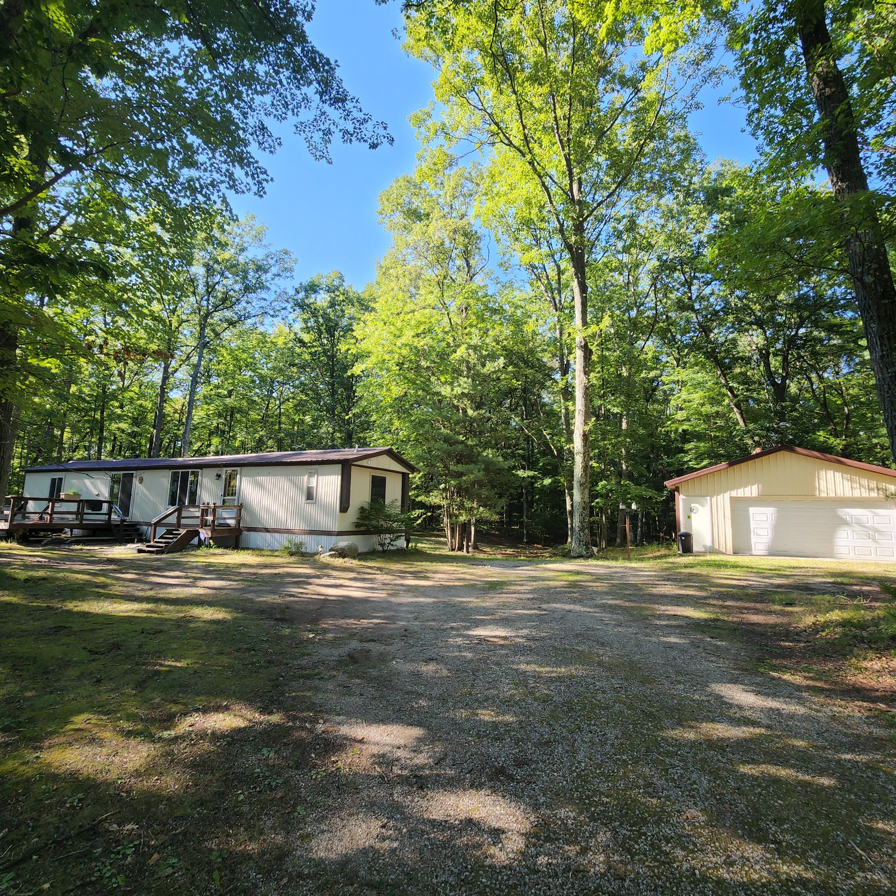 8448 East 8th Street Reed City, MI 49677 - Photo 1 of 25 20220822_173038