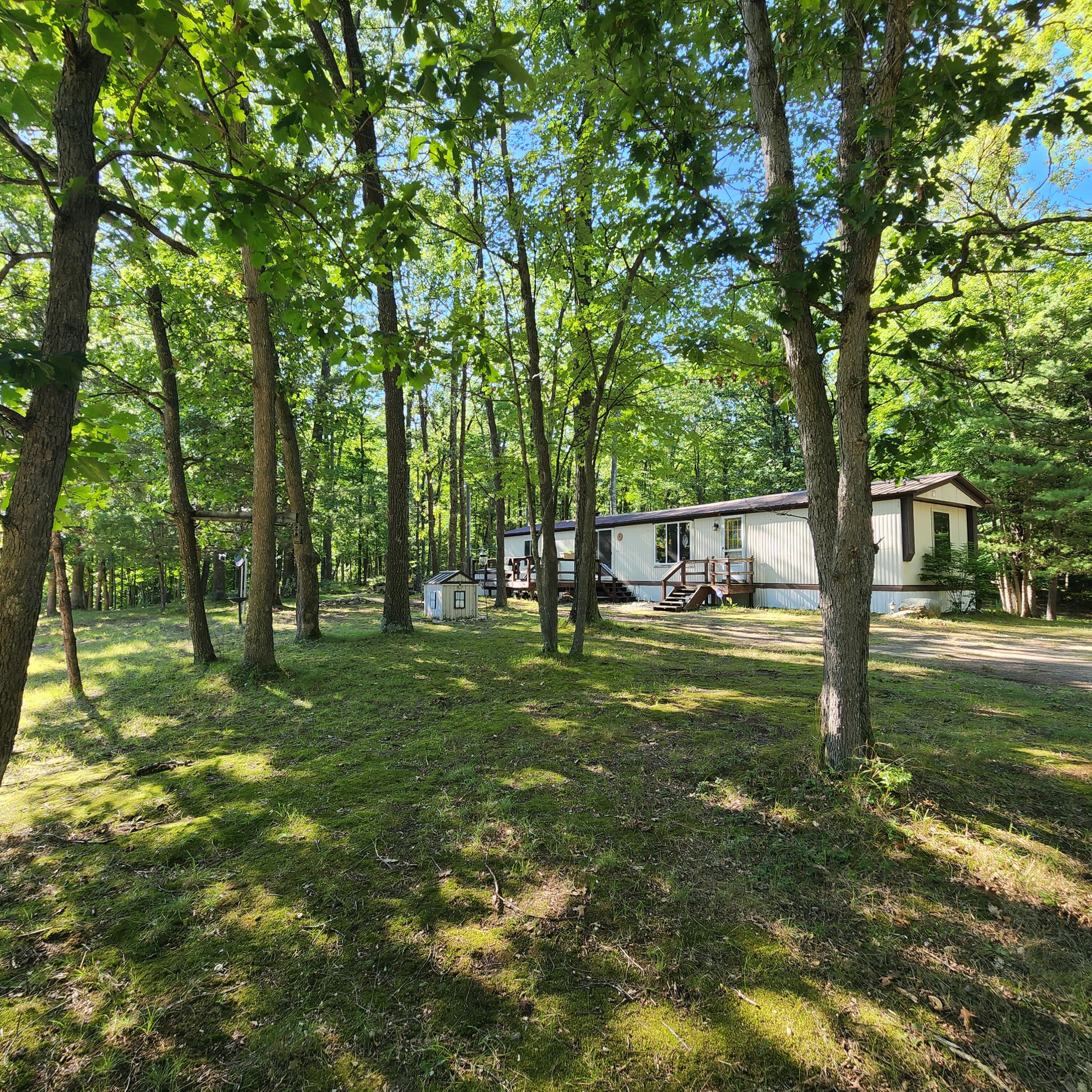 8448 East 8th Street Reed City, MI 49677 - Photo 3 of 25 20220822_172927