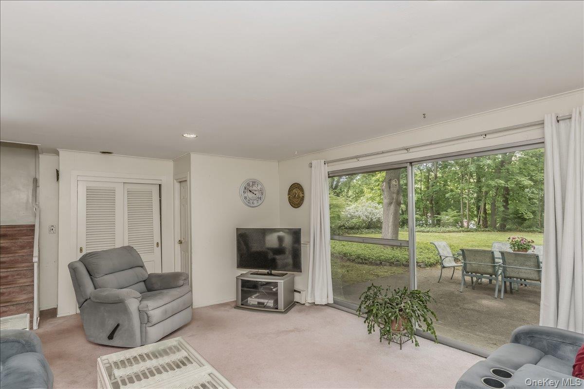 9 Fox Ridge Lane Locust Valley, NY 11560 - Photo 25 of 31