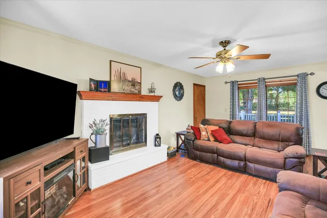 $255,000 | 2128 Bonnie Lane, Monticello, IL 61856