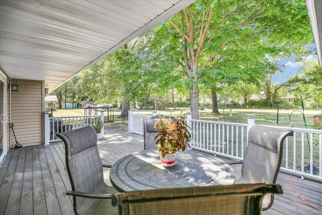 $255,000 | 2128 Bonnie Lane, Monticello, IL 61856