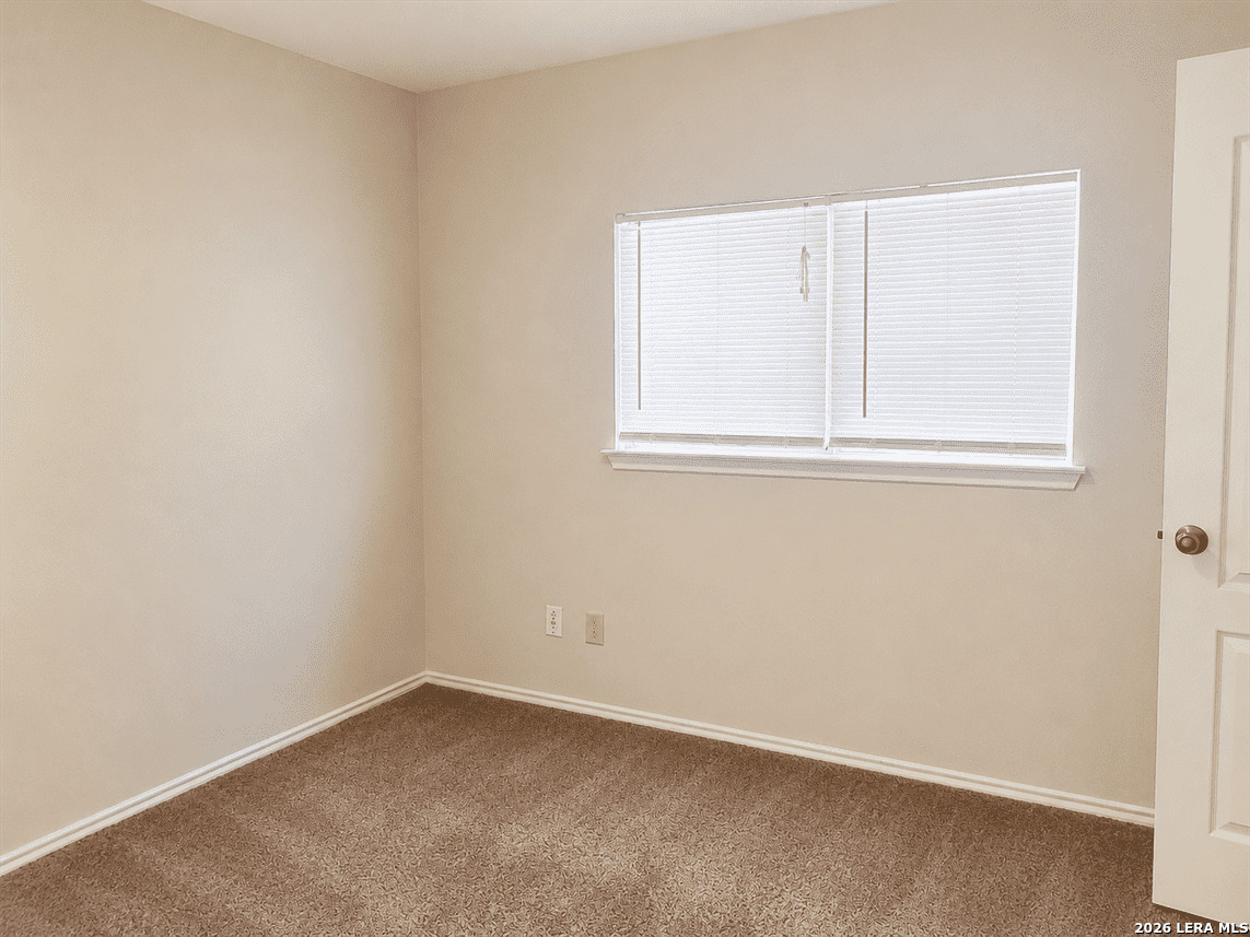 7334 Daulton Ridge Converse, TX 78109 - Photo 11 of 15