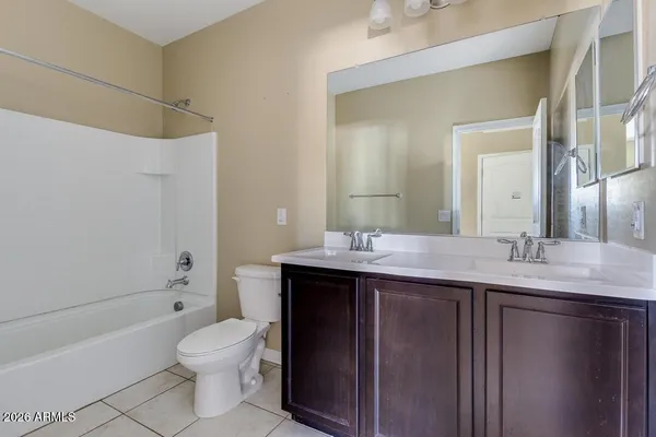 $2,295 | 1367 South Country Club Drive, Unit 1340, Mesa, AZ 85210