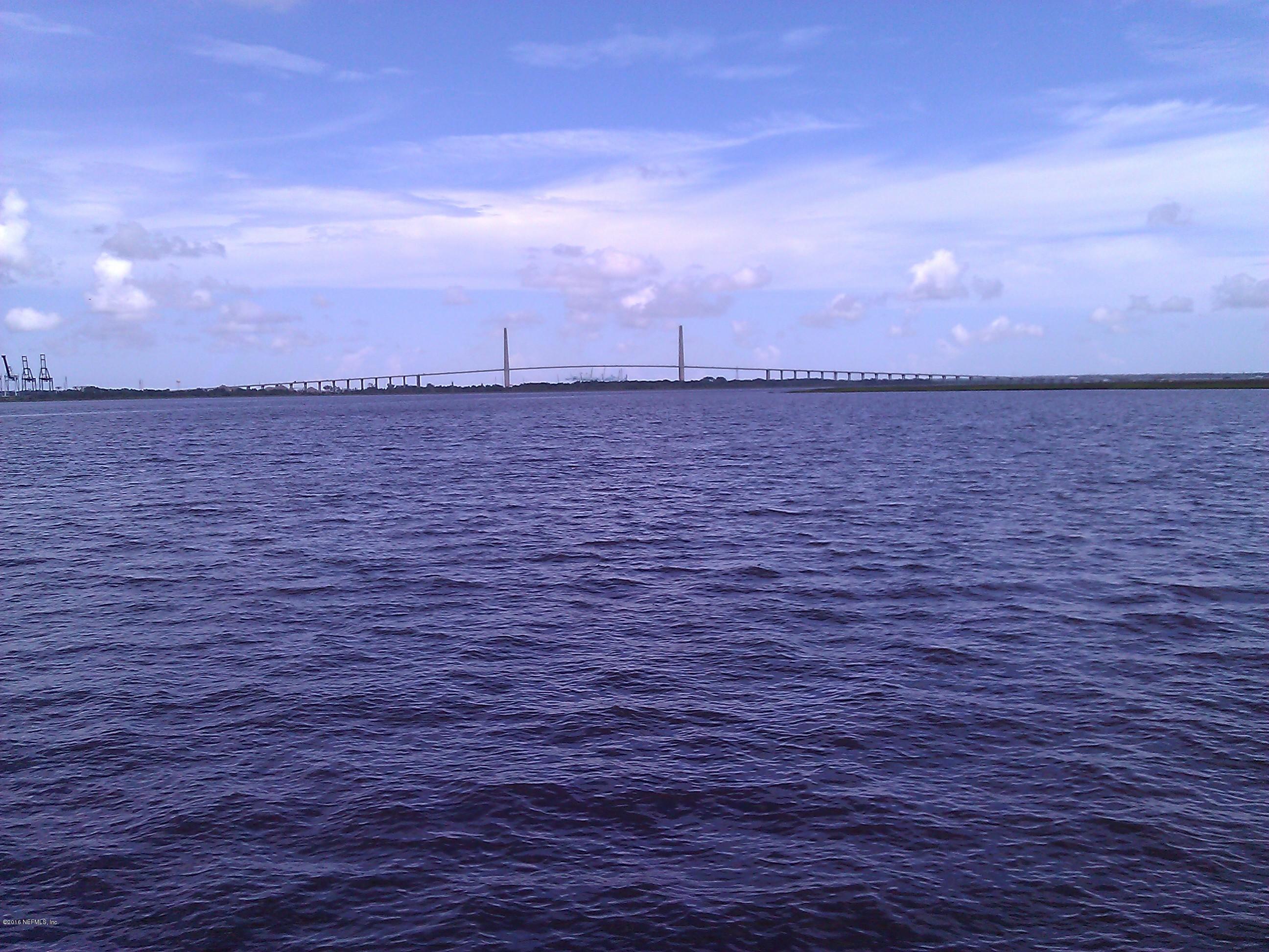 6717 West Fincannon Road Jacksonville, FL 32277 - Photo 31 of 32 an empty room with a bench