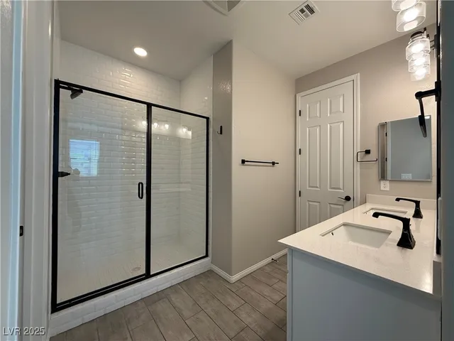 $2,050 | 6579 Dove Point Place, Las Vegas, NV 89130