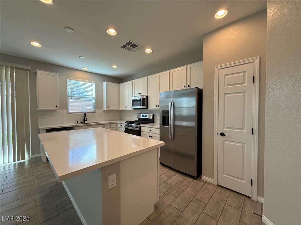 6579 Dove Point Place Las Vegas, NV 89130 - Photo 5 of 18