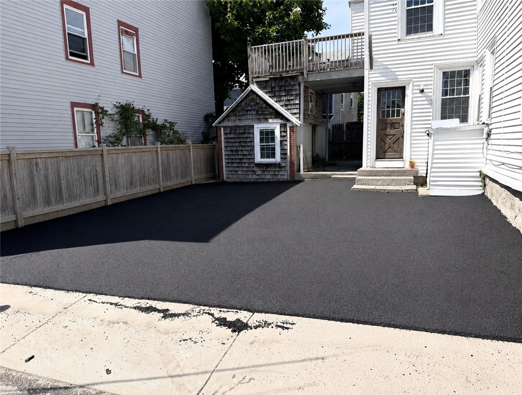283 Spring Street, Unit 2 Newport, RI 02840 - Photo 15 of 15