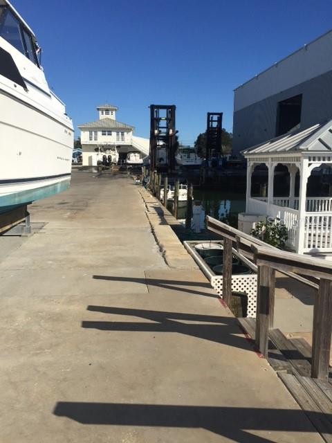 100 Circuit Road, Unit S80 Nokomis, FL 34275 - Photo 10 of 15