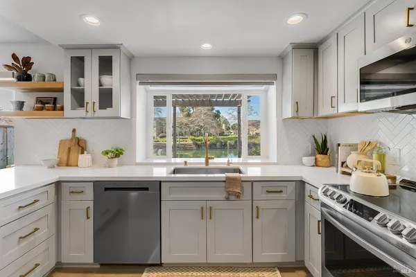 $1,748,000 | 179 Oyster Pond Road, Alameda, CA 94502