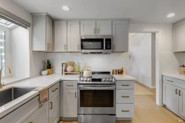 $1,748,000 | 179 Oyster Pond Road, Alameda, CA 94502